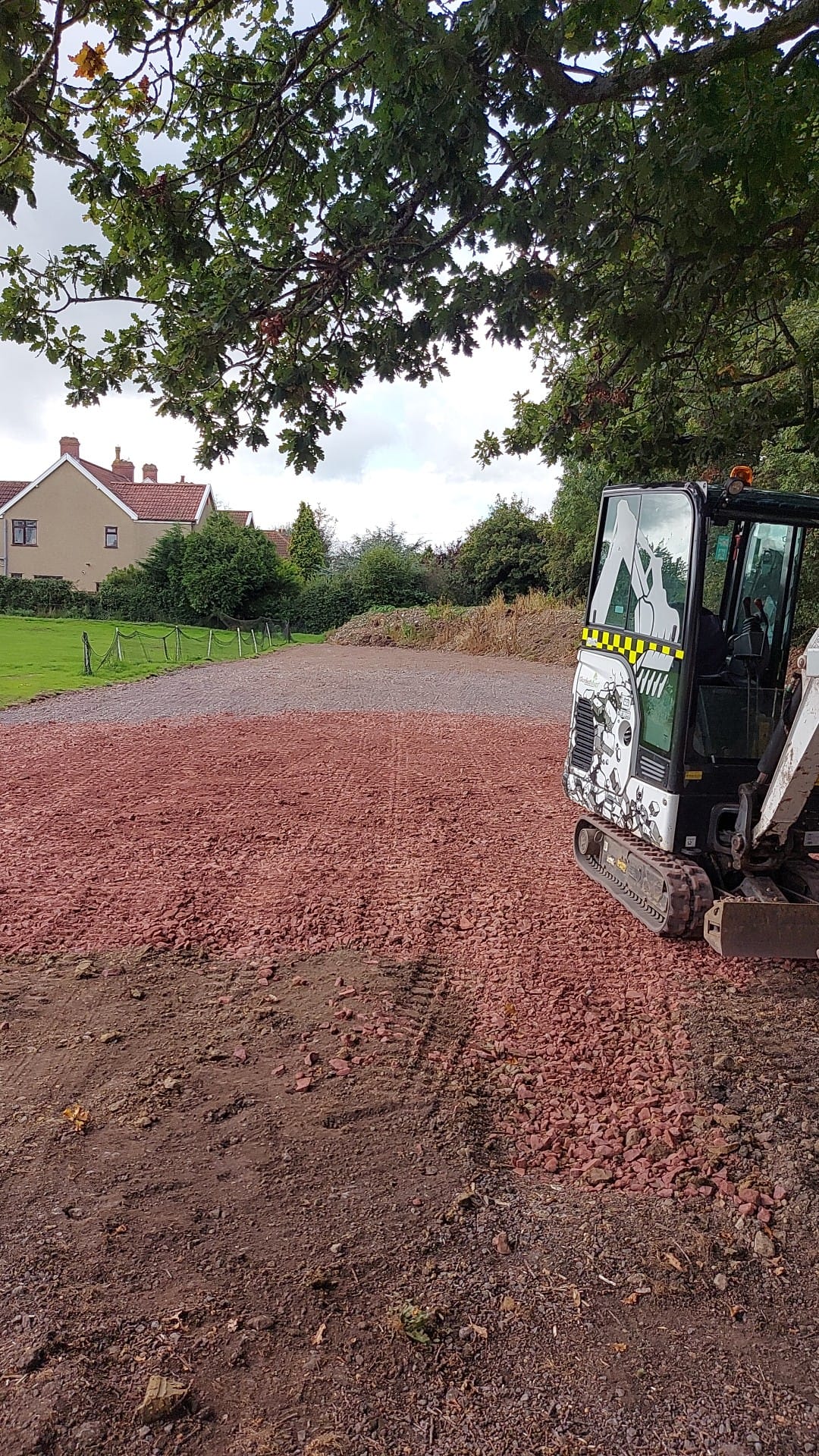 Mini digger and driver hire across Bristol, Swindon, Bath, Mendips, Weston-super-Mare and Cardiff Mini digger and man hire across Bristol, Swindon, Bath, Mendips, Weston-super-Mare and Cardiff.